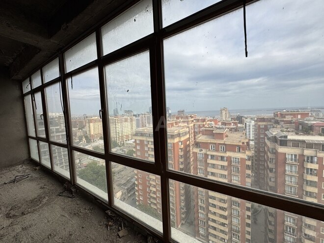 4-комн. новостройка - м. 28 мая - 200 м² (8)