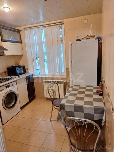1-комн. вторичка - м. Элмляр Академиясы - 45 м² (3)