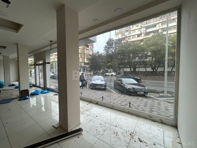 Объект - м. Азадлыг проспекти - 1300 м² (5)
