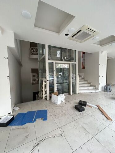 Объект - м. Азадлыг проспекти - 1300 м² (12)