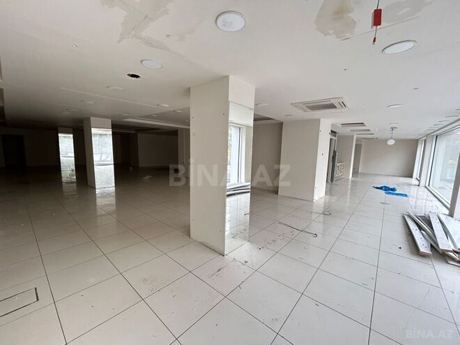 Объект - м. Азадлыг проспекти - 1300 м² (19)
