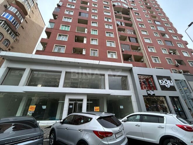 Объект - м. Азадлыг проспекти - 1300 м² (3)