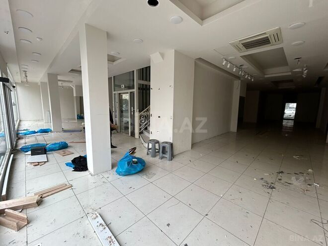 Объект - м. Азадлыг проспекти - 1300 м² (10)
