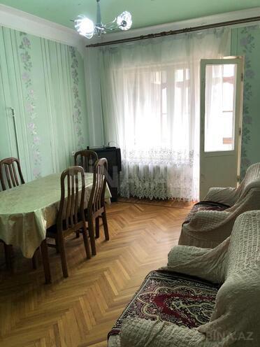 2 otaqlı köhnə tikili - Həzi Aslanov m. - 65 m² (3)