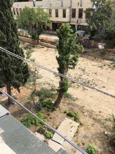 2 otaqlı köhnə tikili - Həzi Aslanov m. - 65 m² (23)