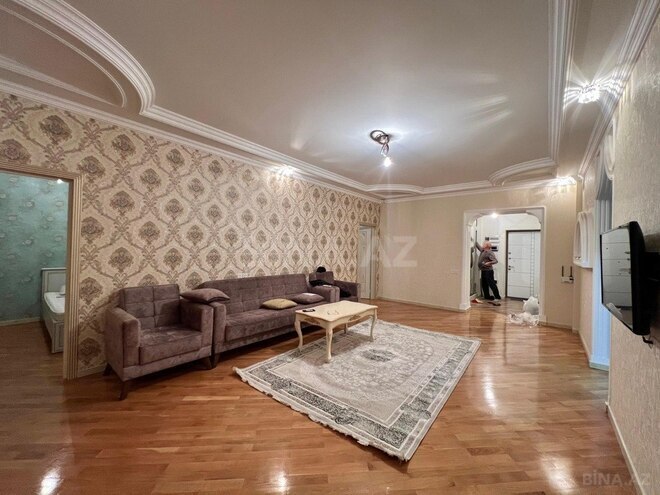 3 otaqlı yeni tikili - 8 Noyabr m. - 110 m² (4)