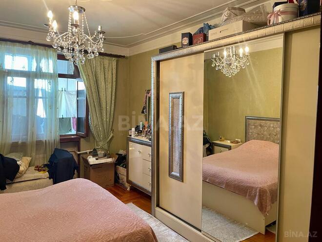 3 otaqlı köhnə tikili - Bakıxanov q. - 81 m² (3)