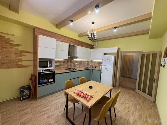 3 otaqlı yeni tikili - Elmlər Akademiyası m. - 125 m² (1)
