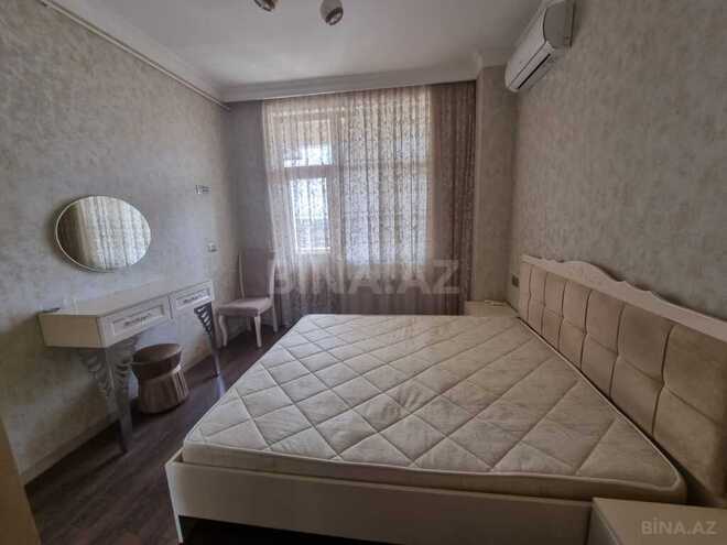 3-комн. новостройка - м. 28 мая - 110 м² (9)