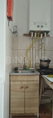 1 otaqlı köhnə tikili - İnşaatçılar m. - 45 m² (18)