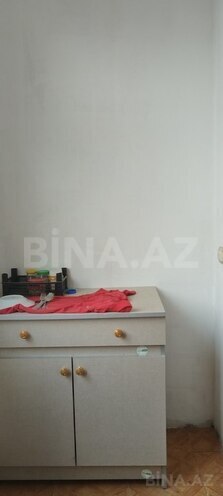 1 otaqlı köhnə tikili - İnşaatçılar m. - 45 m² (17)