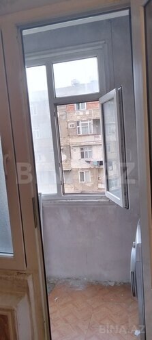 1 otaqlı köhnə tikili - İnşaatçılar m. - 45 m² (3)