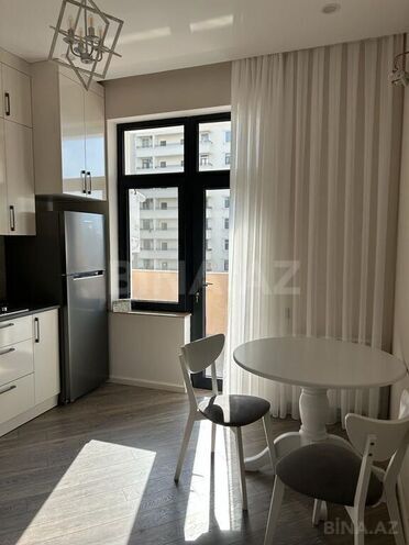 2-комн. новостройка - м. 28 мая - 80 м² (4)