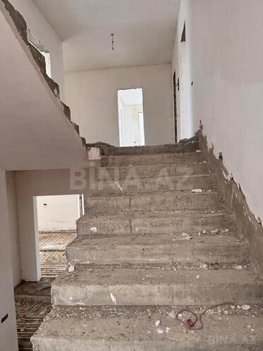 6 otaqlı həyət evi/bağ evi - Novxanı q. - 580 m² (9)