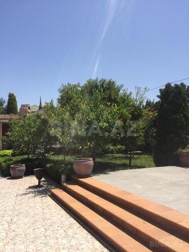 6 otaqlı həyət evi/bağ evi - Novxanı q. - 400 m² (7)
