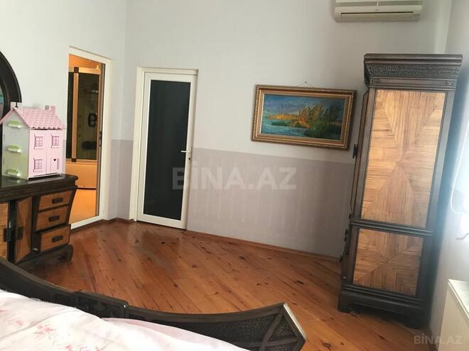 6 otaqlı həyət evi/bağ evi - Novxanı q. - 400 m² (11)