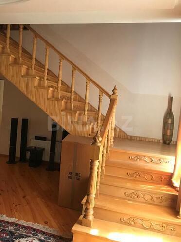 6 otaqlı həyət evi/bağ evi - Novxanı q. - 400 m² (16)