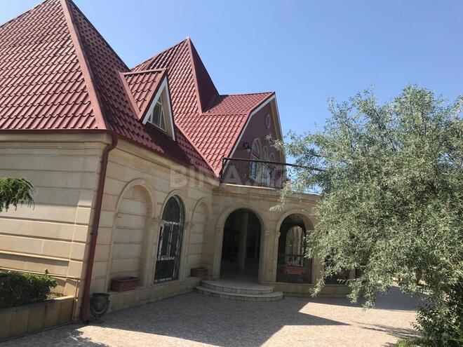 6 otaqlı həyət evi/bağ evi - Novxanı q. - 400 m² (3)