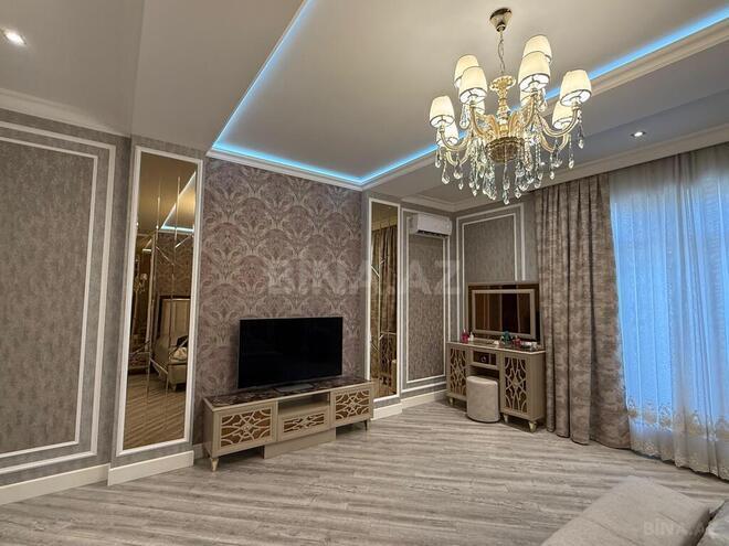 6 otaqlı həyət evi/bağ evi - Mərdəkan q. - 290 m² (18)