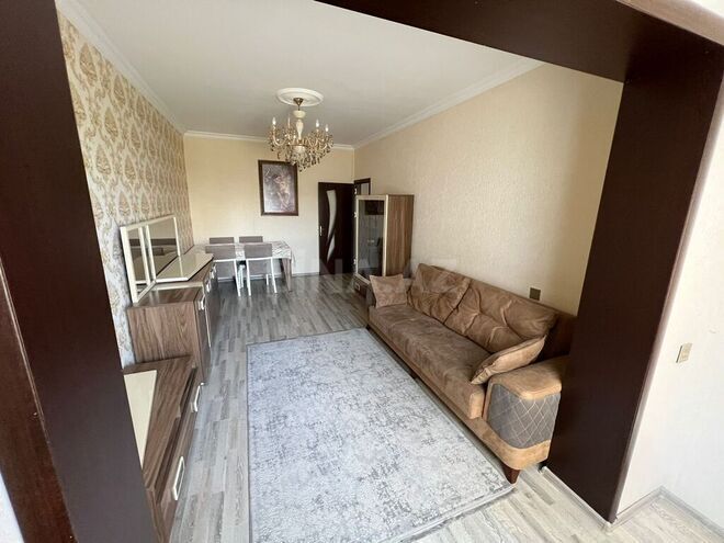 3-комн. вторичка - м. Ахмедлы - 70 м² (1)