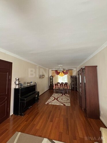 6 otaqlı həyət evi/bağ evi - Novxanı q. - 300 m² (13)