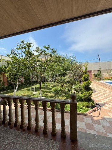 6 otaqlı həyət evi/bağ evi - Novxanı q. - 300 m² (18)