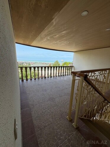 6 otaqlı həyət evi/bağ evi - Novxanı q. - 300 m² (20)