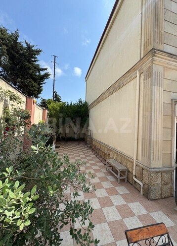 6 otaqlı həyət evi/bağ evi - Novxanı q. - 300 m² (17)