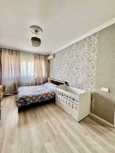 4 otaqlı köhnə tikili - İnşaatçılar m. - 110 m² (7)
