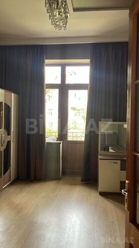 2 otaqlı köhnə tikili - 28 May m. - 65 m² (5)