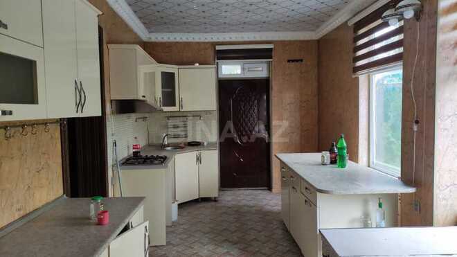 4 otaqlı həyət evi/bağ evi - Şüvəlan q. - 195 m² (11)