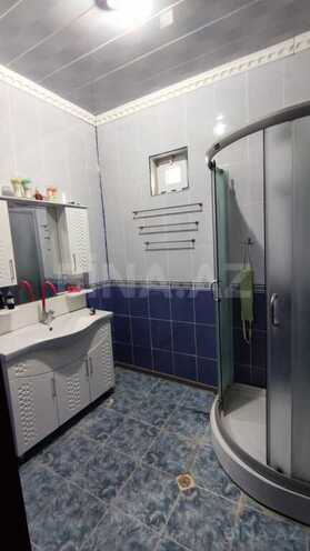 4 otaqlı həyət evi/bağ evi - Şüvəlan q. - 195 m² (18)