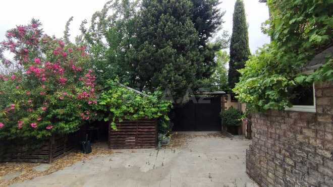 4 otaqlı həyət evi/bağ evi - Şüvəlan q. - 195 m² (3)