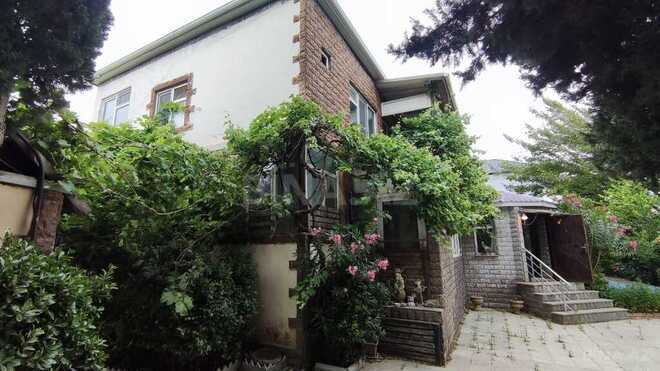 4 otaqlı həyət evi/bağ evi - Şüvəlan q. - 195 m² (21)