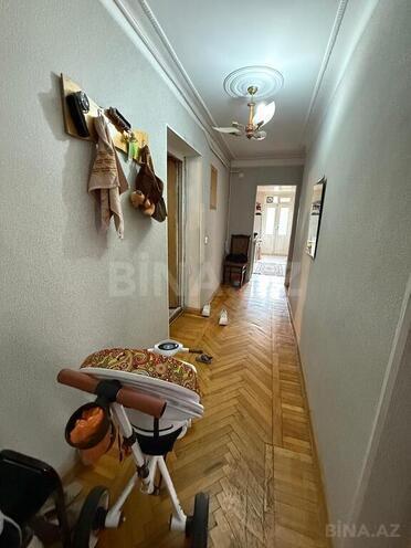 3 otaqlı köhnə tikili - 20 Yanvar m. - 60 m² (12)