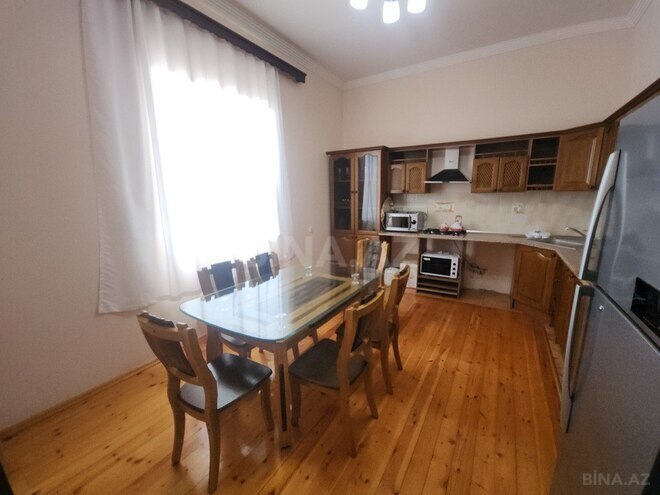7 otaqlı həyət evi/bağ evi - Görədil q. - 350 m² (18)