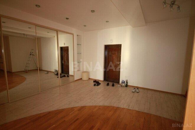4 otaqlı yeni tikili - Nizami m. - 192 m² (6)