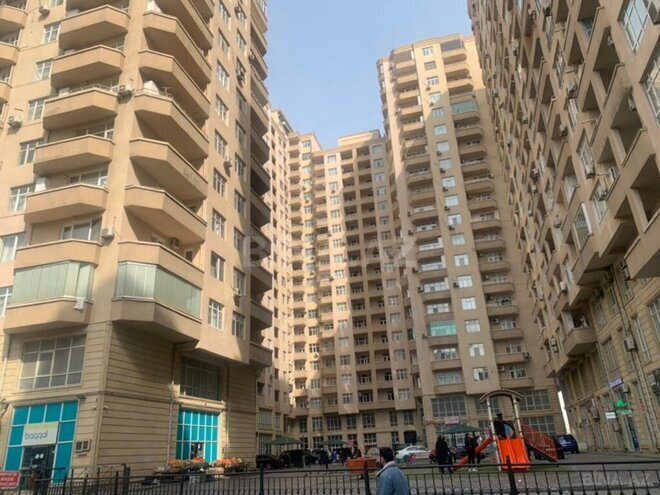 2-комн. новостройка - м. 8 ноября - 85 м² (1)