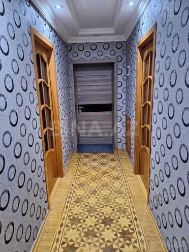 3 otaqlı köhnə tikili - 8-ci mikrorayon q. - 85 m² (19)