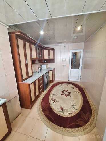 3 otaqlı köhnə tikili - 8-ci mikrorayon q. - 85 m² (23)