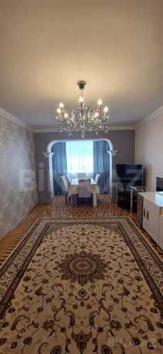 3 otaqlı köhnə tikili - 8-ci mikrorayon q. - 85 m² (5)