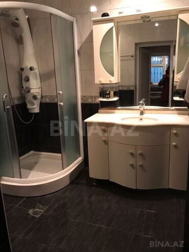 5 otaqlı həyət evi/bağ evi - 28 May m. - 130 m² (12)