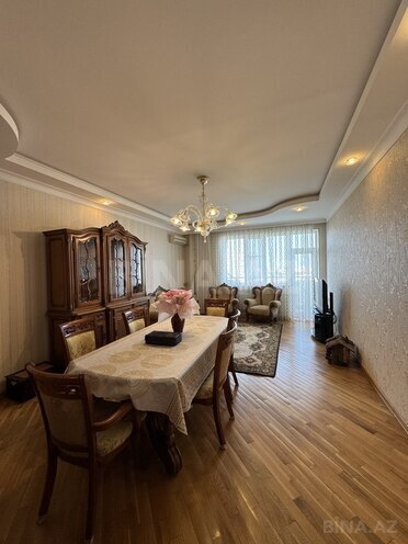 4-комн. новостройка - м. 8 ноября - 165 м² (2)