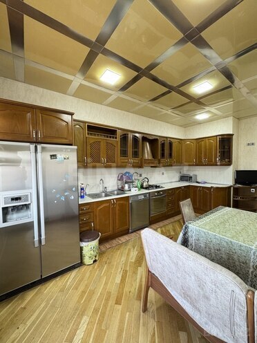 4-комн. новостройка - м. 8 ноября - 165 м² (7)