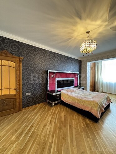4-комн. новостройка - м. 8 ноября - 165 м² (15)