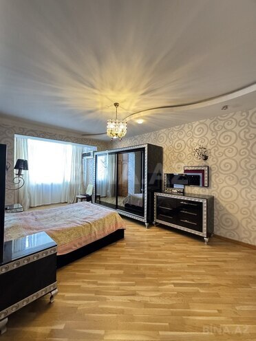 4-комн. новостройка - м. 8 ноября - 165 м² (14)