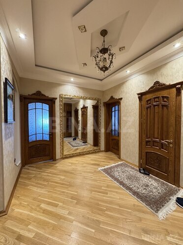 4-комн. новостройка - м. 8 ноября - 165 м² (21)