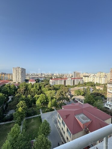 4-комн. новостройка - м. 8 ноября - 165 м² (27)