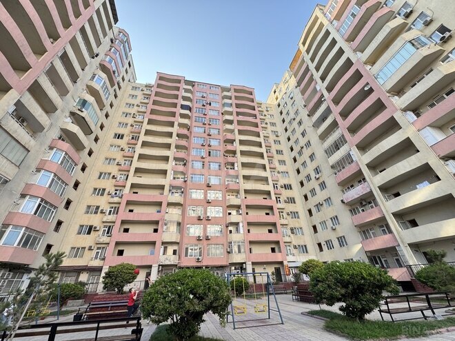 4-комн. новостройка - м. 8 ноября - 165 м² (29)