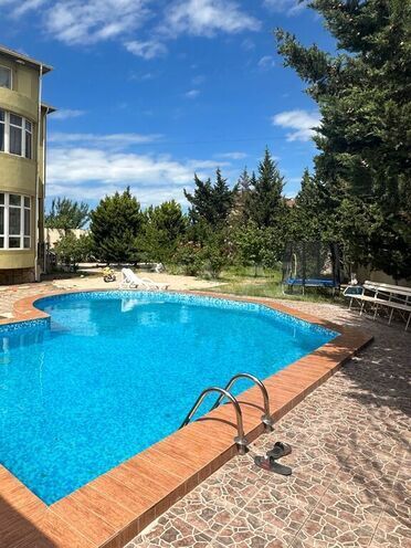 3-комн. дом/дача - пос. Новханы - 300 м² (18)